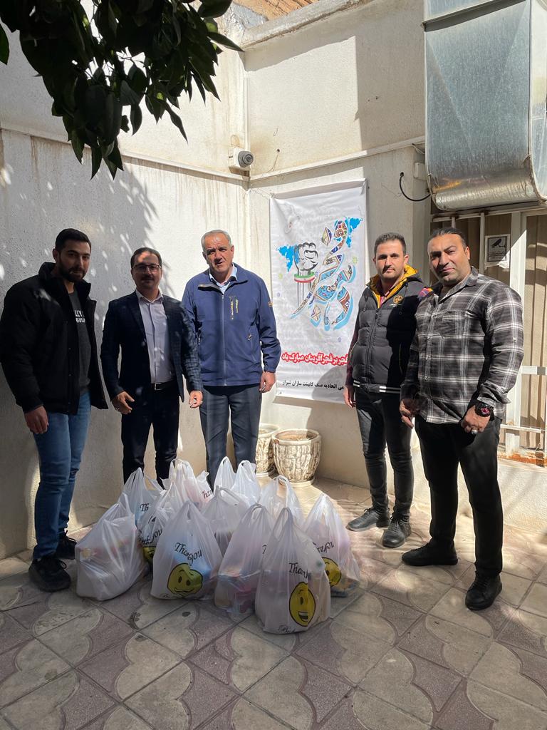 توزیع بسته کمک معیشیتی بین کارگران واحدهای صنفی کارگاهی در اسفند ماه 1402